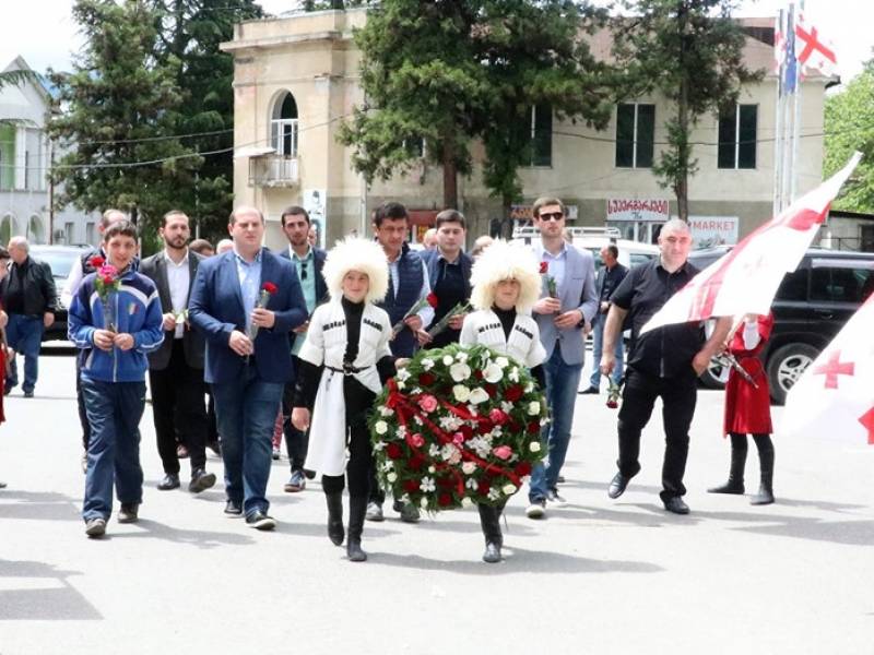 ცაგერის მუნიციპალიტეტში ფაშიზმზე გამარჯვების 74-ე წლისთავთან დაკავშირებით საზეიმო...